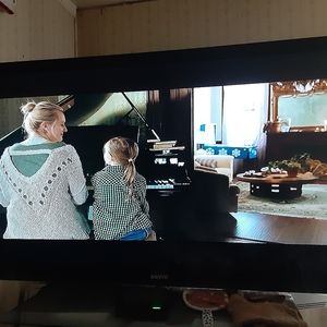 6 inch combat ready... it will reach 1500 feet and